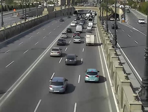 Sürücülərin nəzərinə: Bakıda qəza sıxlığa səbəb oldu - FOTO