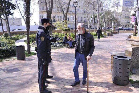 DİN xüsusi avtomobillərlə küçə və prospektlərdə, məlhəllədaxilli yollarda əhaliyə xəbərdarlıq edir - FOTO