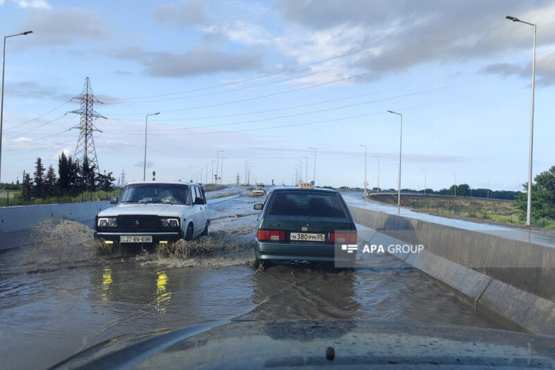 Quba-Xaçmaz yolunu sel basdı - FOTO