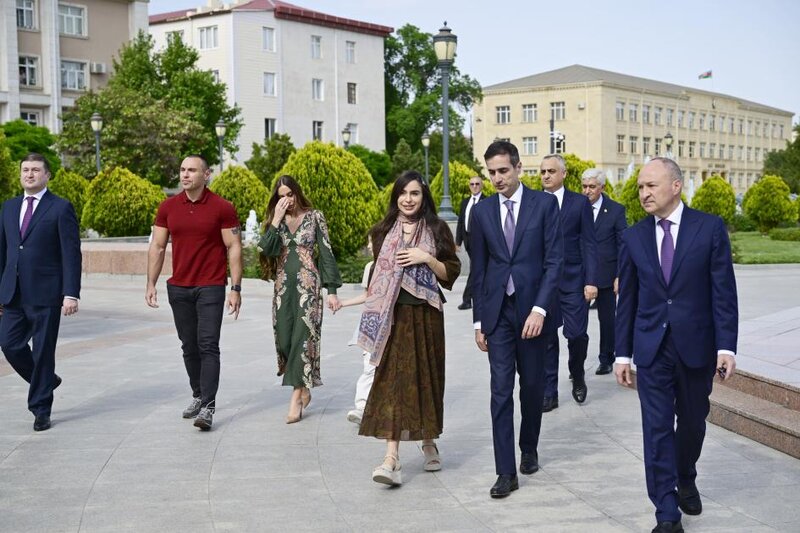 Leyla Əliyeva və Arzu Əliyeva Naxçıvana səfər ediblər - FOTOLAR