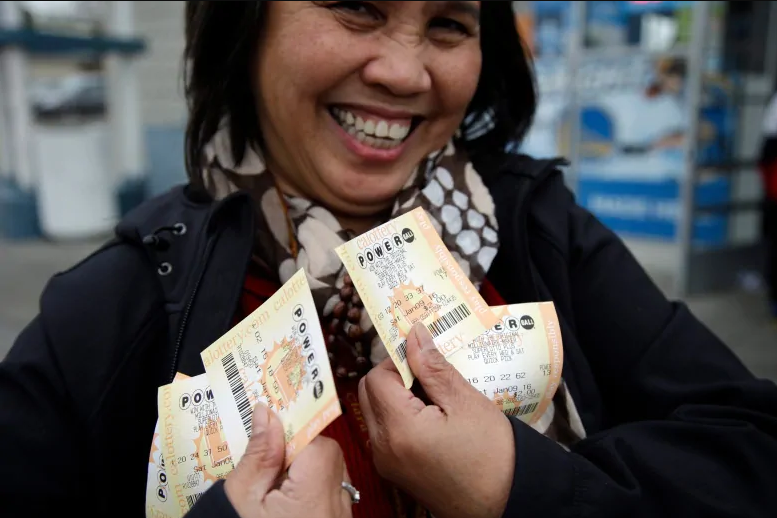 "Powerball"da cekpot 258 milyon dollara çatdı, azərbaycanlı ispan lotereyasında 50 min dollar qazandı - FOTO