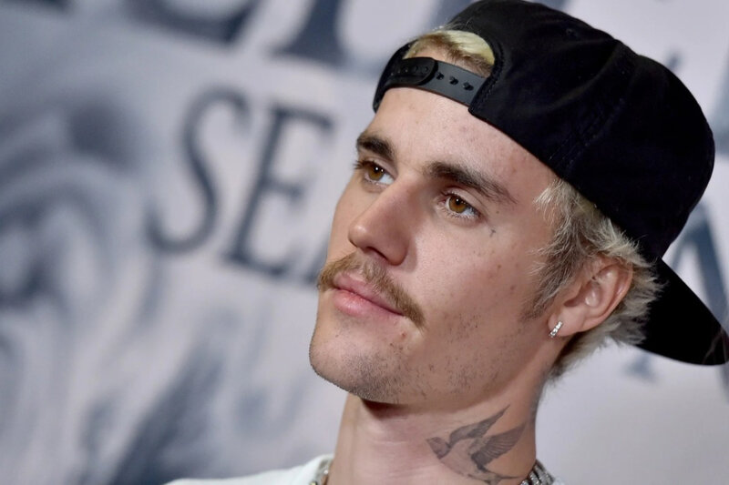 Castin Biber səhhətindəki problemlərə görə dünya turunu ləğv edib