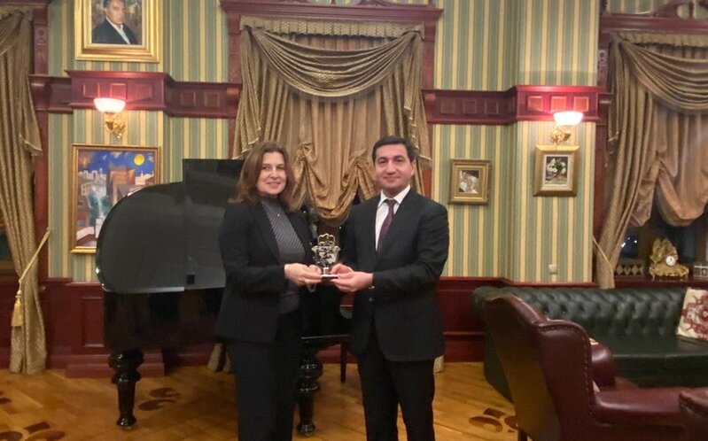 Hikmət Hacıyev israilli diplomatlarla müzakirələr apardı