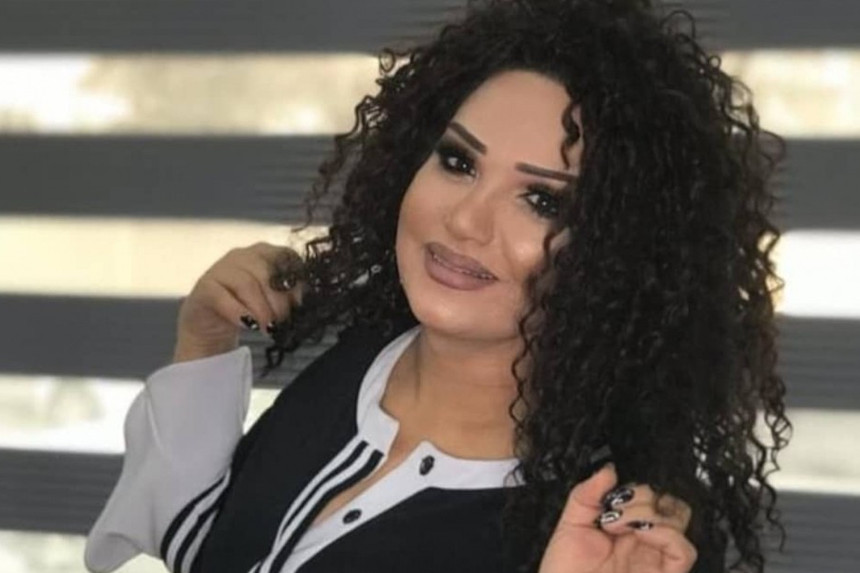 "Yüzdən çox falçı yanına getmişəm" - Müğənnidən etiraf