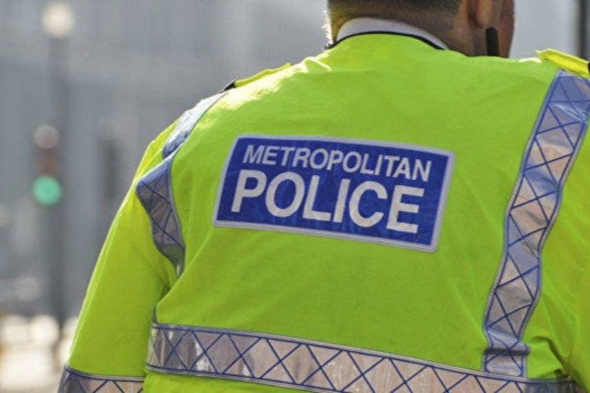 Londonda bıçaqlı hücum