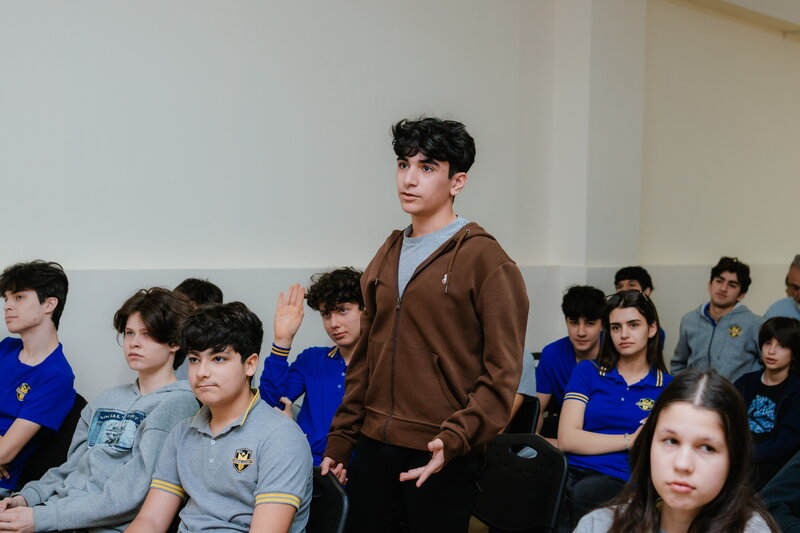 Bank Respublika Oxbridge Akademiyasında məktəblilər üçün tədbir keçirdi - FOTOLAR