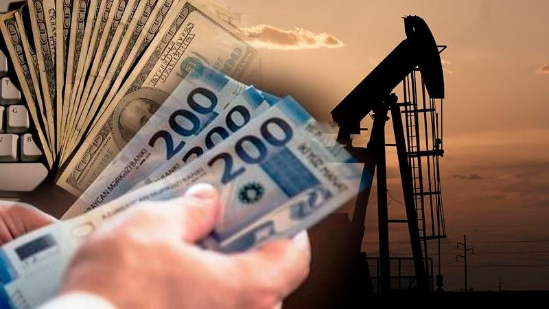 Venesuelada baş verənlər və neft qiymətlərinin düşüşü: Azərbaycanda devalvasiya riski varmı?