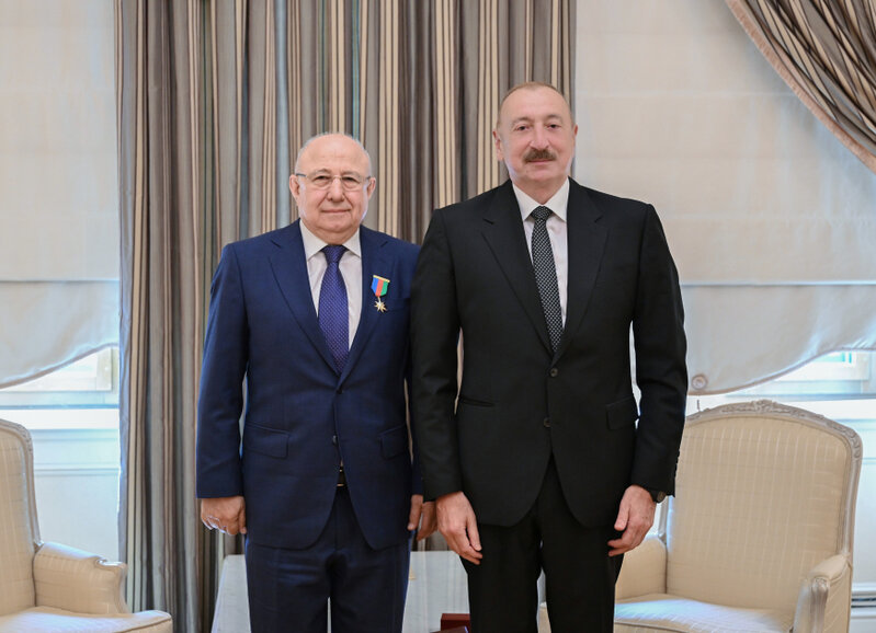 Prezident Qurban Qurbanova