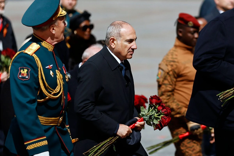 Paşinyan Moskvaya səfər edəcək