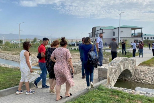 29 il sonra Ağalıya qayıdan 57 yaşlı qadının sevincdən ürəyi partlayıb öldü
