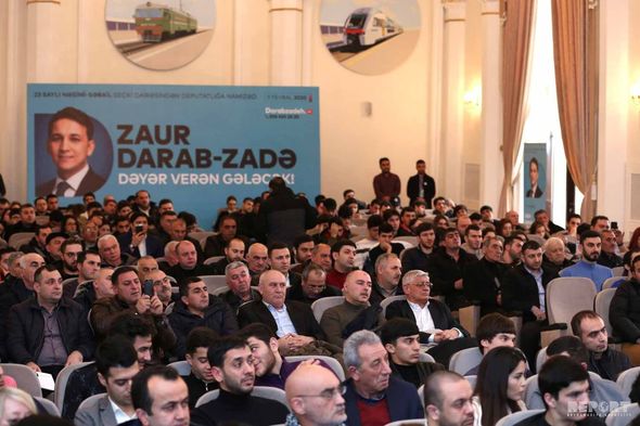 Zaur Darabzadə ilə görüş üçün ayrılan məkana seçicilər sığmadı - FOTO/VİDEO
