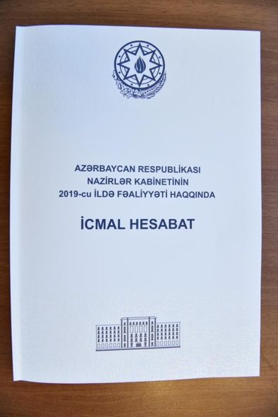 Nazirlər Kabineti illik hesabatın yeni formasını təqdim edir - FOTO