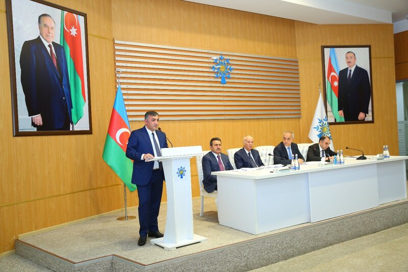 Binəqədi rayonunda payız-qış mövsümünə həsr olunmuş iclas keçirilib - FOTOLAR