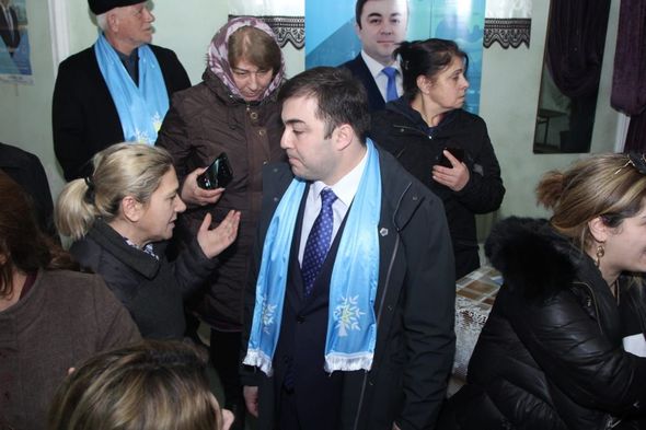 Emin Hacıyev seçiciləri ilə görüşüb - FOTO