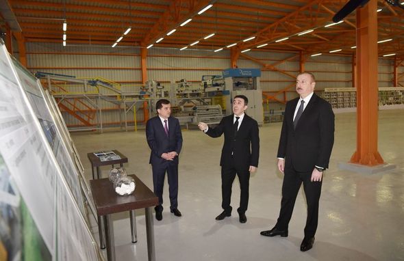 Prezident Qazaxda əhəng zavodunun açılışında iştirak edib - YENİLƏNİB+FOTO