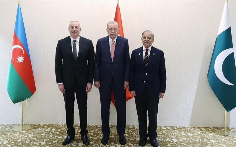 Laçından GÜC NÜMAYİŞİ: 