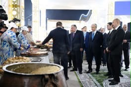 Prezident İlham Əliyev MDB Ölkələrinin Milli Kulinariya Festivalı ilə tanış olub, rəsmi qəbulda iştirak edib
