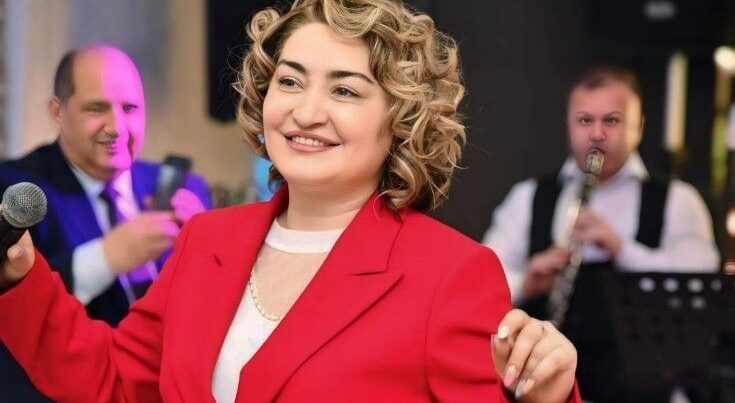 Qadın gözləri ilə danışır' - Fədayə
