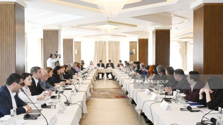 Azərbaycanda ermənilərlə görüş keçirilir