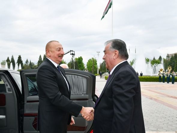 Azərbaycan Prezidentinin Düşənbədə rəsmi qarşılanma mərasimi oldu - FOTOLAR