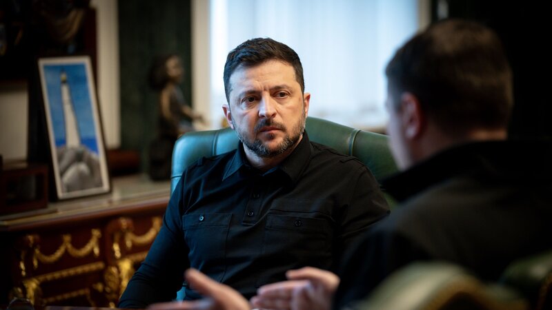 Zelenski sabah Türkiyəyə gedəcək