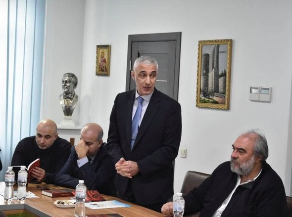 Kiyevdə Ukrayna dilinə tərcümə olunmuş "Xocalı: Soyqırımının xronikası" kitabının təqdimatı olub - FOTO