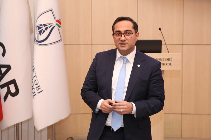 AccessBank rəhbərliyi Bakı Ali Neft Məktəbinin tələbələri ilə birlikdə qeyd etdi - FOTOLAR