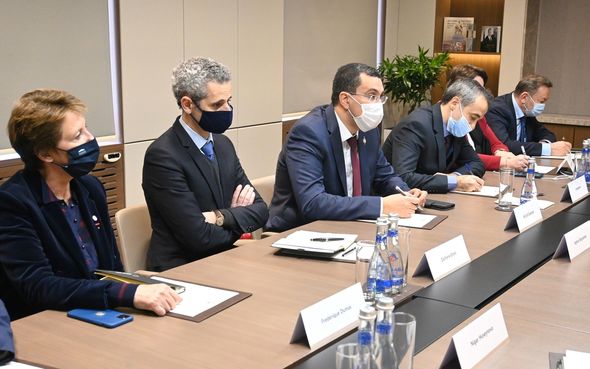 Ceyhun Bayramov Fransa Milli Assambleyasının üzvləri ilə görüşüb - FOTO