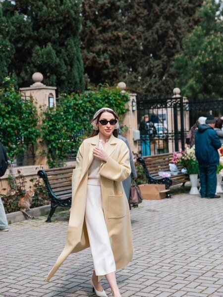 Prezidentin gəlini Pasxa bayramını qeyd etdi - Fotolar