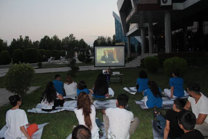Azərbaycan Kinosu Günündə regionlarda milli kino nümayişləri keçirilib