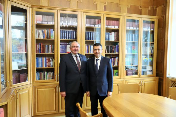 Azərbaycanlı hakim Latviya məhkəmə sistemində islahatlar aparır - FOTO