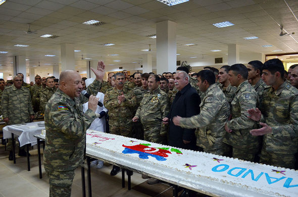 Müdafiə naziri yeni yaradılan komando hərbi hissəsində olub - FOTO - VİDEO