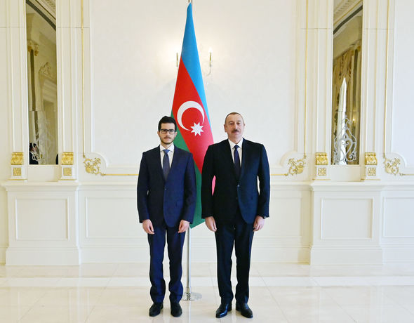 İlham Əliyev ölkəmizə yeni təyin olunmuş səfirləri qəbul etdi - YENİLƏNİB + FOTO