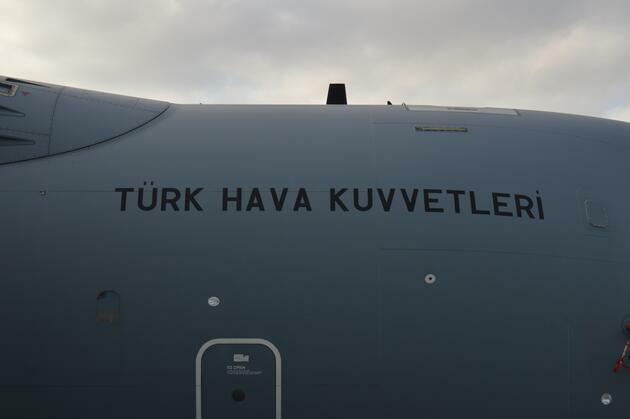 Azərbaycanlıları xilas edəcək təyyarə və ekipajın İLK GÖRÜNTÜLƏRİ