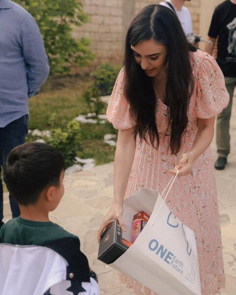 Leyla və Arzu Əliyevalar bu gənc ailənin qonağı oldular - FOTOLAR