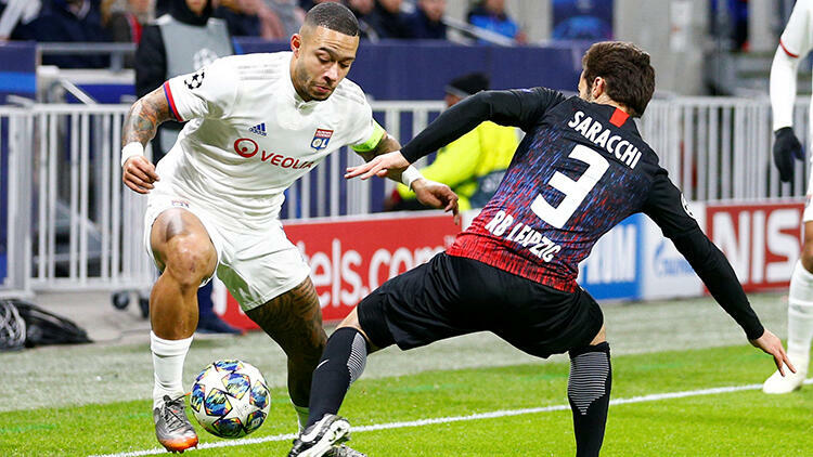 "Qalatasaray" məşhur futbolçunu pul ödəmədən heyətinə qatdı