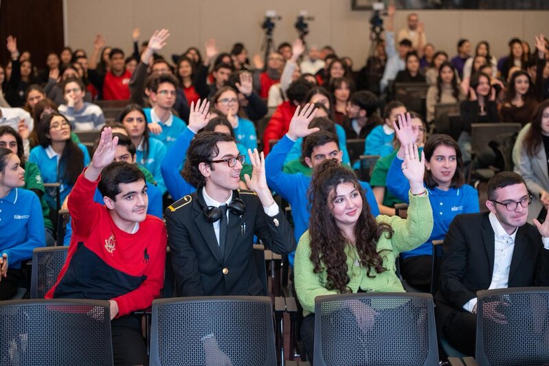 Gənclər Fondu və Bakcell 