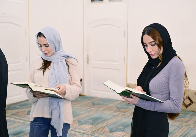 Mehriban Əliyeva ilə qızlarına 