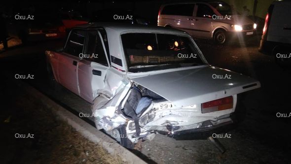 Gəncədə 5 maşının iştirakı ilə zəncirvari qəza olub - FOTO