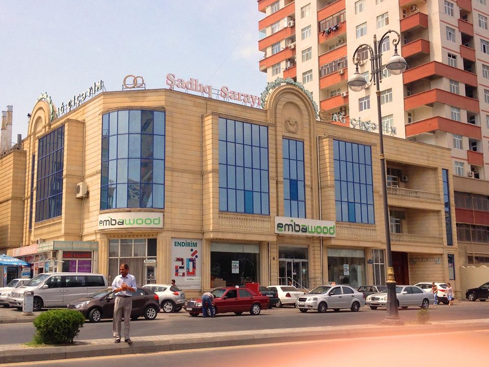 Yasamalda toyda dava baş verdi: 37 yaşlı kişi ağır xəsarət aldı