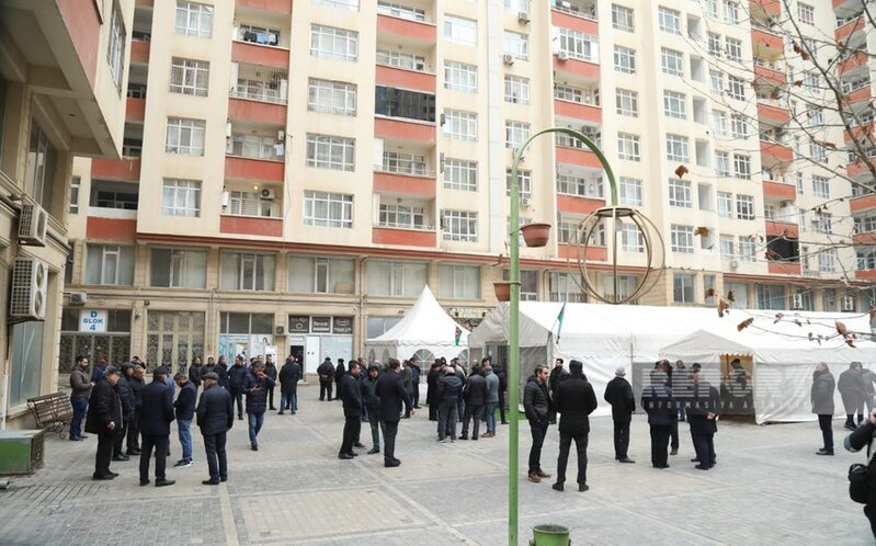 Səfirliyə terror hücumu nəticəsində həlak olan Orxan Əsgərovun yas mərasimi davam edir