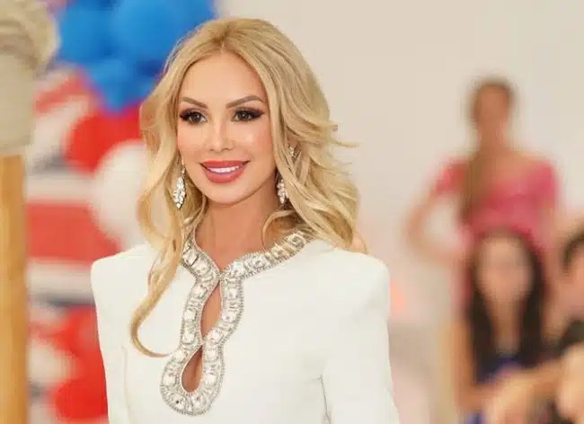 Xanımların gözəllik yarışmasında Birləşmiş Krallığı qazaxıstanlı qadın təmsil edəcək - FOTO