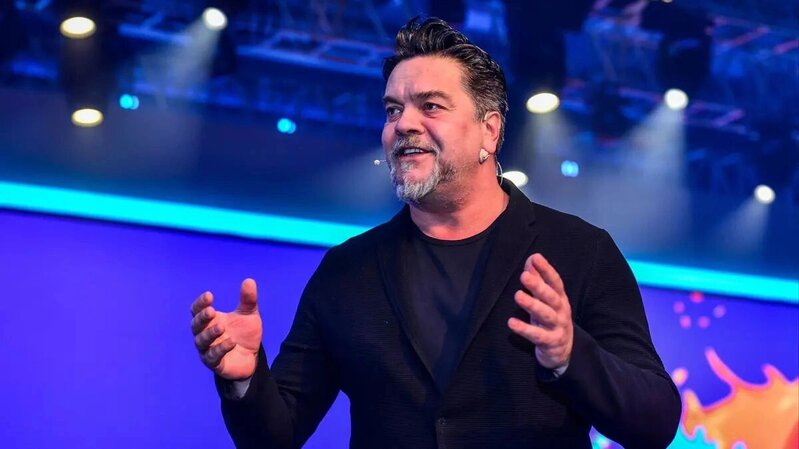 Beyaz 2026-cı ildə ekrana geri dönür