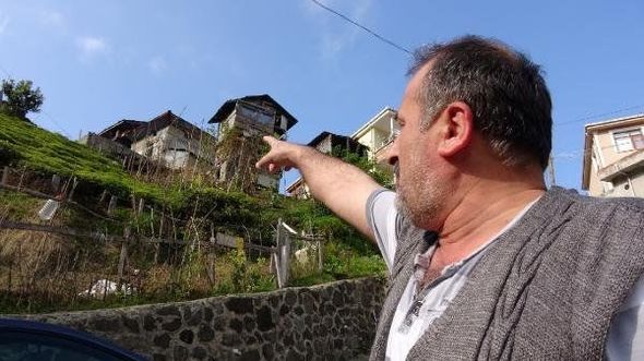 Səmada görünən parlaq cisimlər qorxuya səbəb oldu - FOTO
