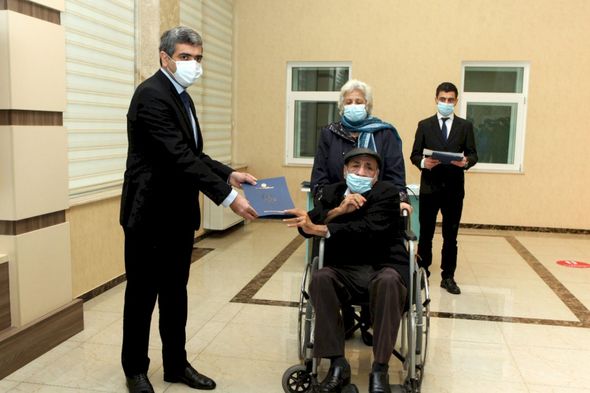 ƏƏSMN Qarabağ müharibəsi əlillərinə 50 avtomobil təqdim etdi - FOTO