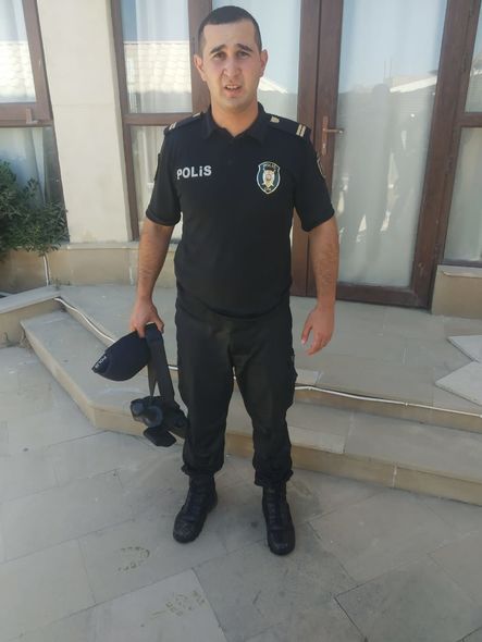 Polislər Buzovnada və Dənizkənarı Milli Parkda üç nəfəri boğulmaqdan xilas etdilər - FOTO