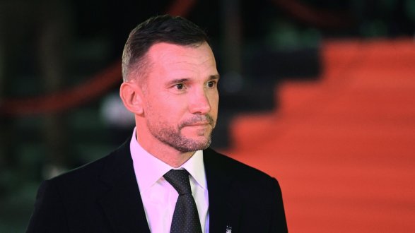 Şevçenko vəzifəsindən istefa verdi