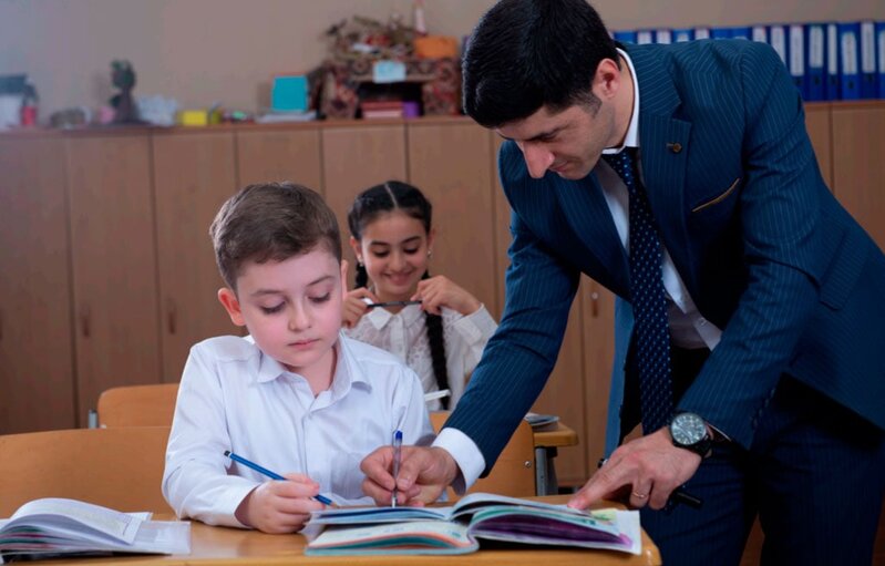 Elm və Təhsil Nazirliyi VACİB MƏLUMAT YAYDI - Bu müəllimlər