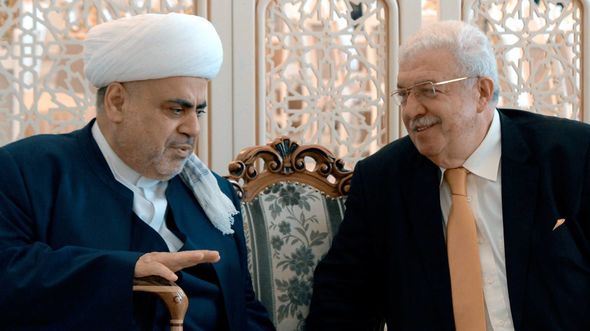 Allahşükür Paşazadə: Keçid dövründə bəziləri İslam pərdəsi arxasında gizlənərək, qarşıdurmaya çağırış edir