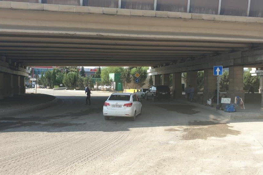 Bakıda daha bir yol dairəsi ləğv edildi (FOTO)